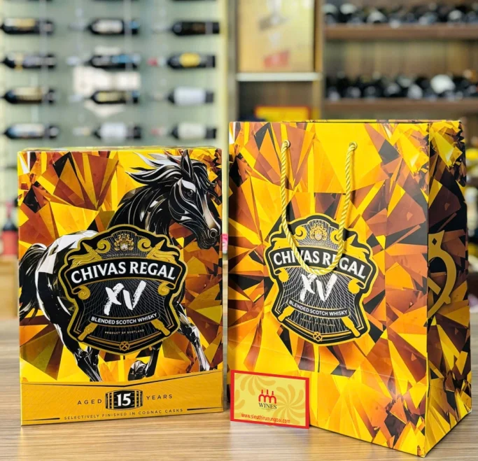 Chivas Regal XV (15YO) Gift box F26