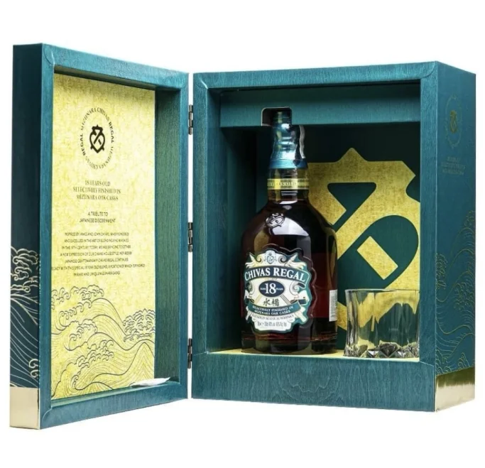 Chivas Regal 18YO Mizunara Gift box
