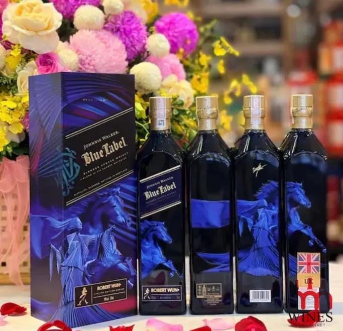 Johnnie Walker Blue Label Year of the Horse