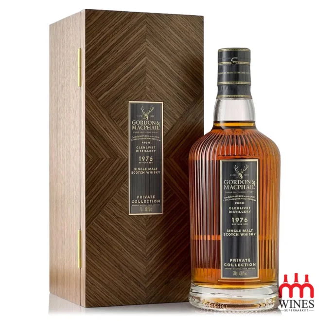 Glenlivet 1976 45YO 43.1% Refill Sherry Hogshead