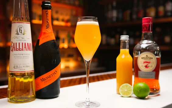 Ý nghĩa rượu Galliano trong pha chế và các công thức cocktail kinh điển