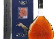 MEUKOW VSOP Cognac 3000ml + Kệ