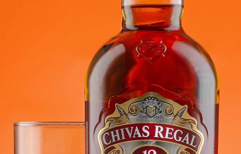 Khám phá hương vị đặc trưng của rượu Chivas và cách kết hợp món uống chuẩn vị