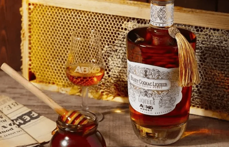 Bản giao hưởng hương vị trong từng giọt rượu Cognac Reviseur