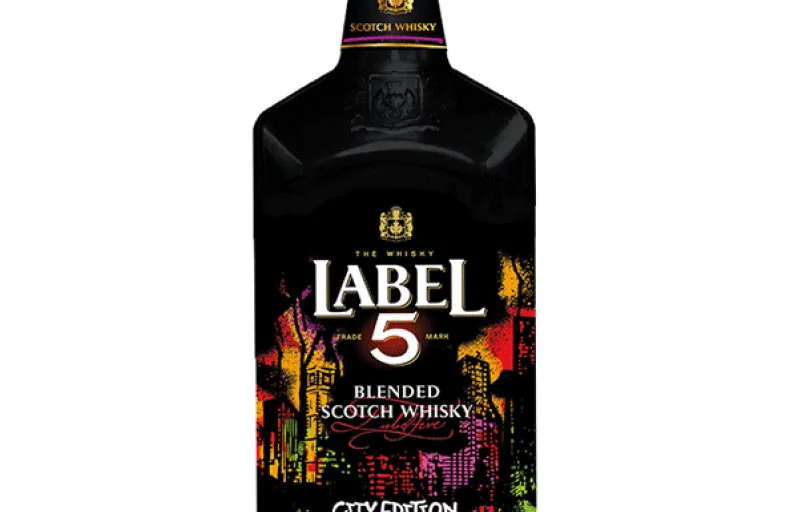 Đánh giá rượu Label 5 Scotch Whisky: Ngon rẻ hay kém chất?