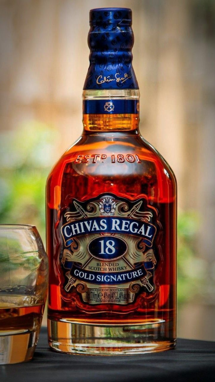 Rượu Chivas làm quà tặng, ý nghĩa rượu Chivas, quà tặng rượu Chivas Tết, chọn rượu ngoại làm quà, quà tặng doanh nghiệp sang trọng.