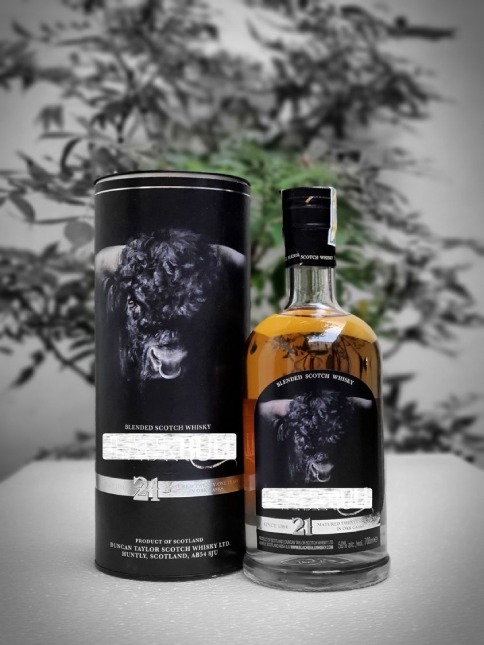 Rượu Black Bull biểu tượng cho thứ gì, ý nghĩa rượu Black Bull, thương hiệu rượu Black Bull, triết lý rượu Black Bull, quà tặng rượu ngoại đẳng cấp.