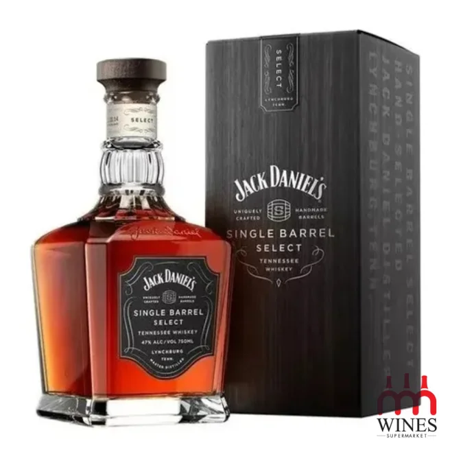 Rượu Jack Daniel's cổ vũ Ronaldo, Jack Daniel's xem bóng đá, cocktail Jack Daniel's cho fan Ronaldo,Các sản phẩm rượu phù hợp để xem bóng đá, thưởng thức Jack Daniel's cùng trận cầu, phong cách tiệc bóng đá Jack Daniel's.
