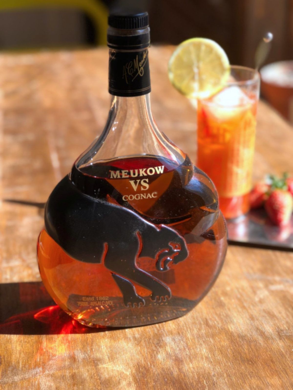 Meukow Cognac, nghệ thuật thưởng thức Cognac, hương vị Meukow