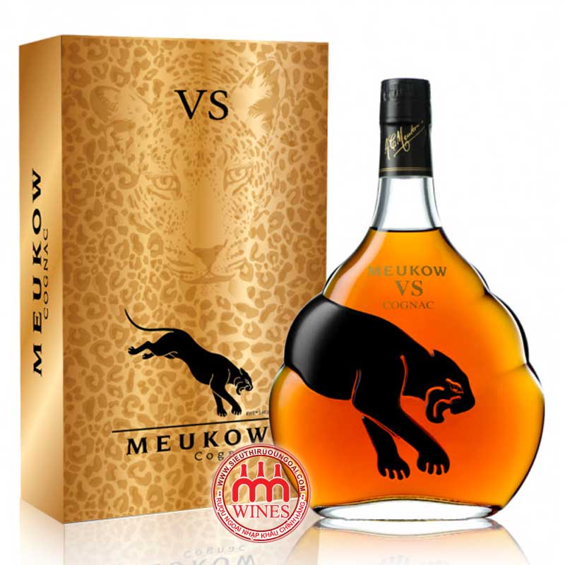 quy trình ủ Meukow Cognac, gỗ sồi làm rượu Meukow, kỹ thuật chưng cất Cognac