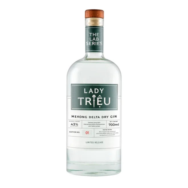 Lady Trieu Lab Series Dalat Flowerbomb Gin