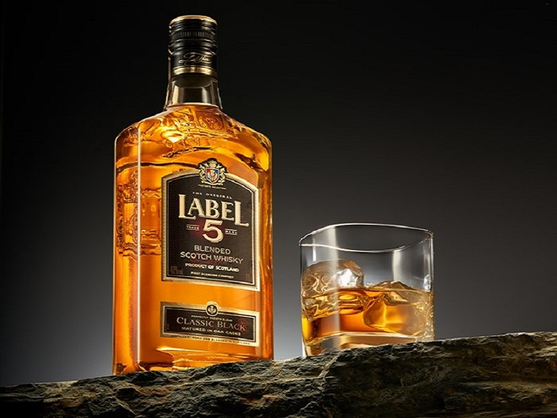 Đánh giá hương vị và màu sắc rượu Label 5 Scotch Whisky